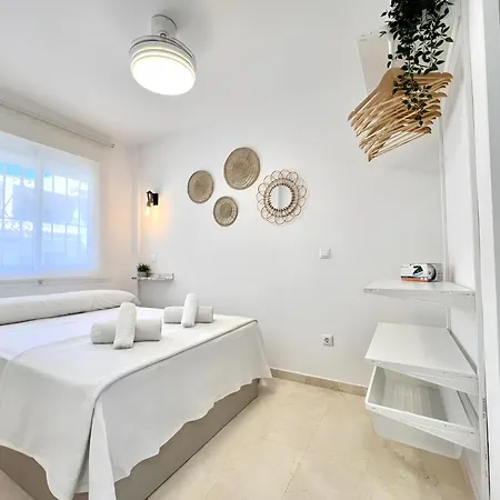 Апартаменты El Paraiso Beachfront Фуэнхирола