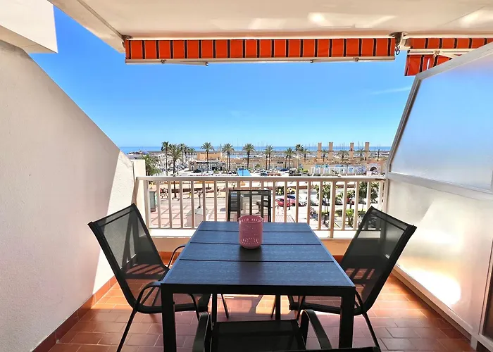 El Paraiso Beachfront Apartment